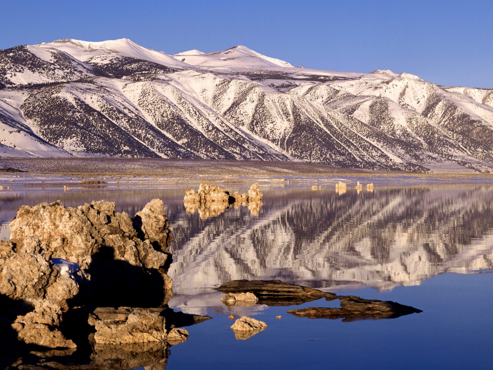 Liquid Mirror, Mono Lake, California без смс